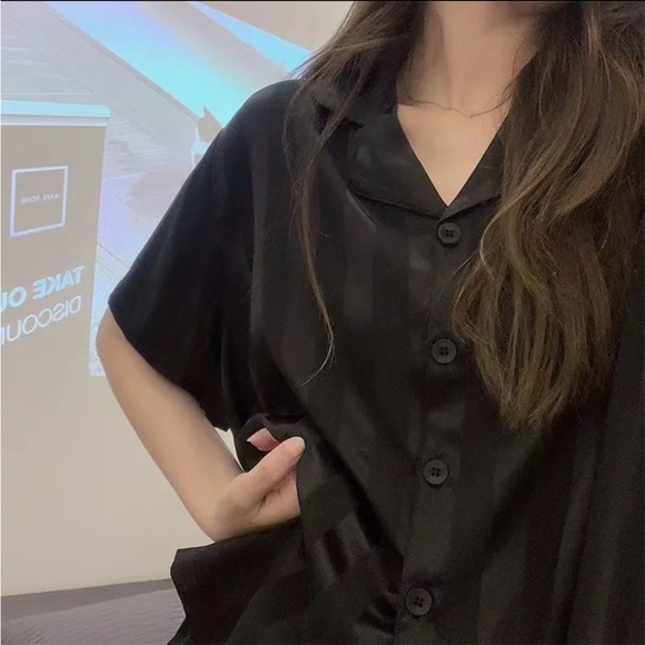 Women’s Black Silk Striped Pajamas - Picture 6 of 8